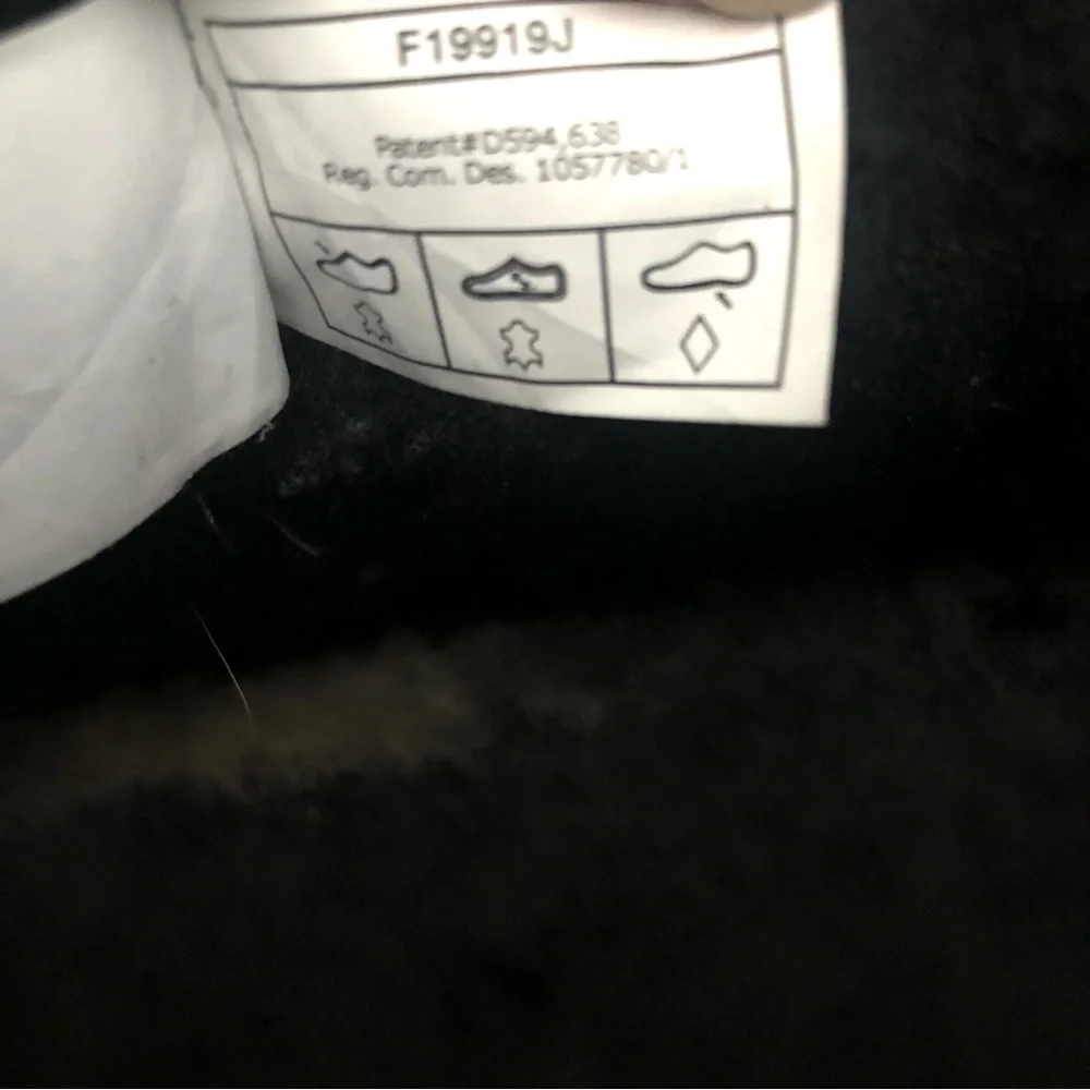 UGG mini toscana
